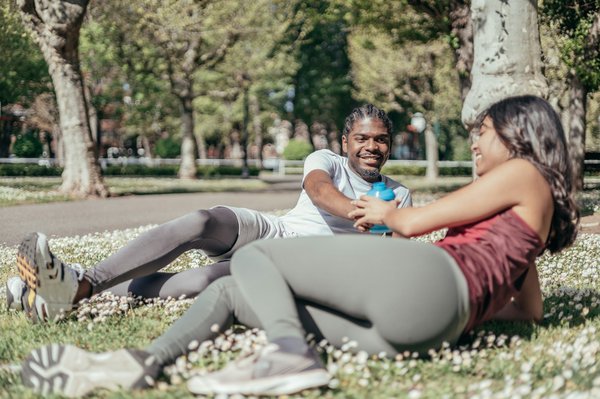 Hydrolat de genévrier : bienfaits et utilisations essentielles